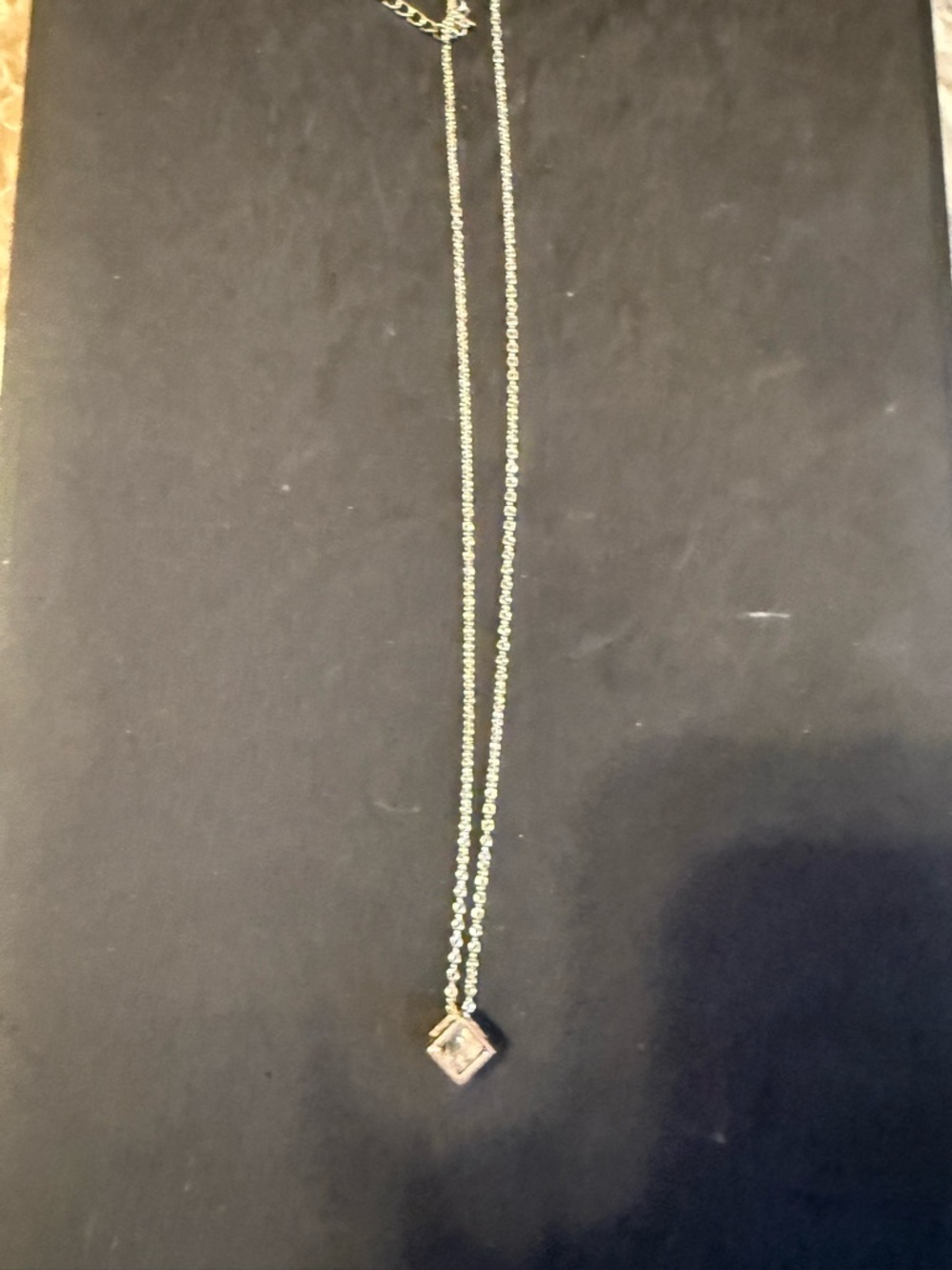 Delicate Silver -Tone Square Pendant Necklace-- Women Jewelry